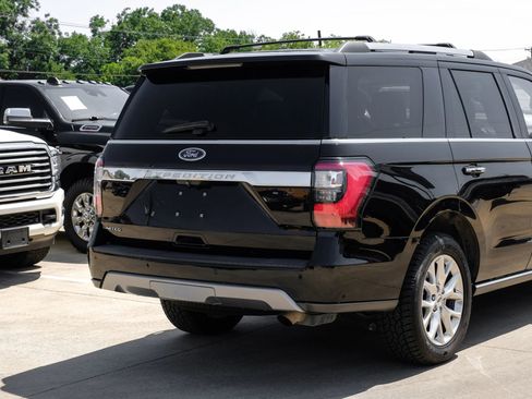 Used 2019 Ford Expedition Limited w/ Special Edition Package RWD image 12