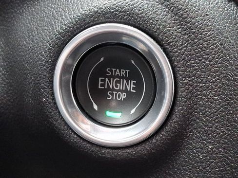 Used 2022 Chevrolet Silverado 1500 Custom AWD/4WD image 21