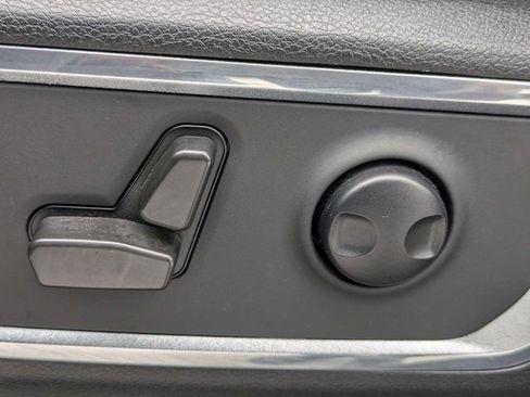 Used 2022 RAM 1500 Laramie RWD image 20