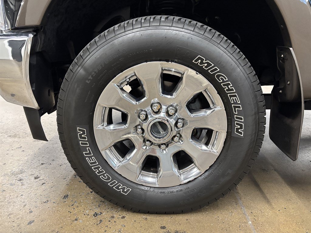 Used 2017 Ford F250 Lariat w/ Chrome Package AWD/4WD image 6