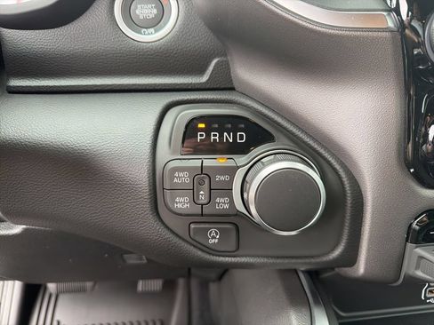 New 2026 RAM 1500 Big Horn AWD/4WD image 34