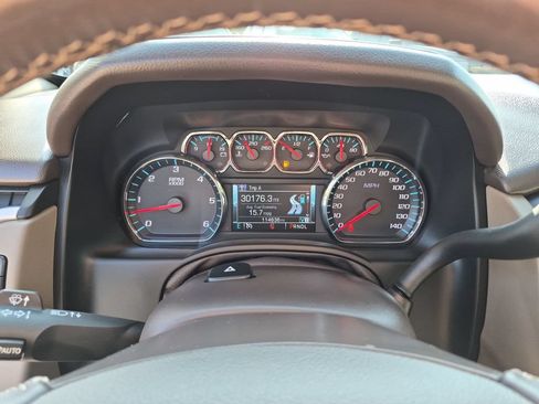 Used 2019 GMC Yukon XL SLT w/ Open Road Package RWD image 26