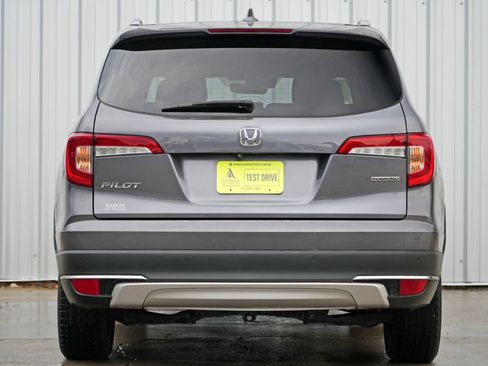 Used 2021 Honda Pilot Touring image 10