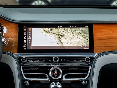 Certified 2023 Bentley Flying Spur S V8 AWD/4WD image 21