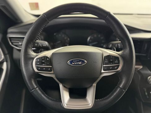 Used 2020 Ford Explorer Limited w/ Equipment Group 310A image 19