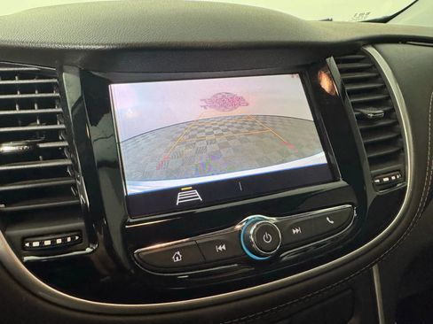 Used 2022 Chevrolet Trax LS w/ Tint and Cruise Package image 18