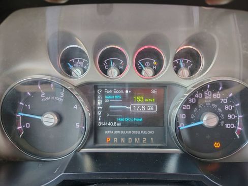 Used 2012 Ford F250 Lariat w/ Chrome Pkg AWD/4WD image 14