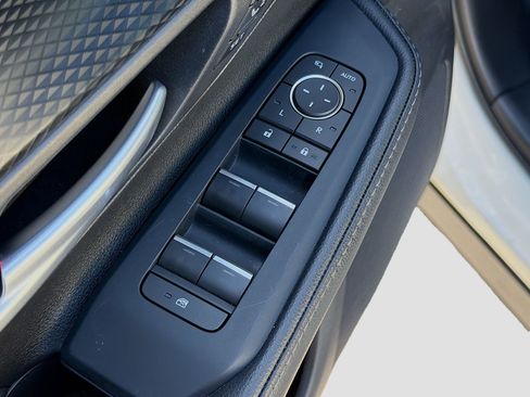 Used 2024 Toyota Grand Highlander AWD Hybrid image 25