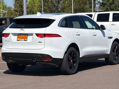 Used 2017 Jaguar F-PACE Prestige AWD/4WD image 4