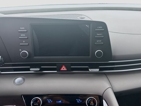 New 2026 Hyundai Elantra Sport FWD image 10