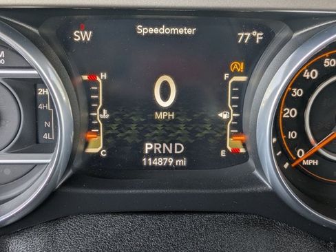 Used 2018 Jeep Wrangler Unlimited Sport S AWD/4WD image 11