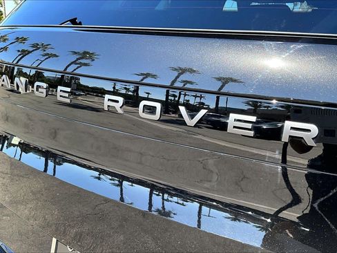 Used 2025 Land Rover Range Rover Sport Dynamic SE AWD/4WD image 29