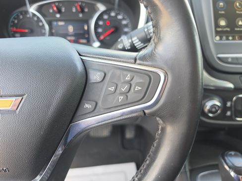 Used 2019 Chevrolet Equinox LT FWD image 32