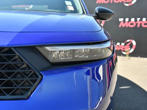 Used 2025 Honda Accord Sport image 11