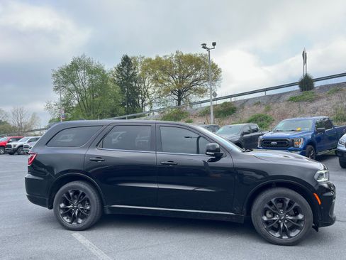 Used 2021 Dodge Durango R/T w/ Blacktop Package image 4