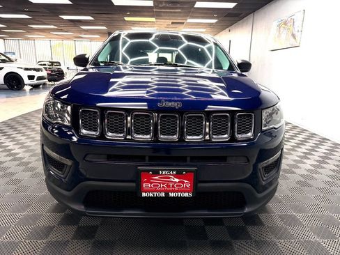 Used 2018 Jeep Compass Sport FWD image 4