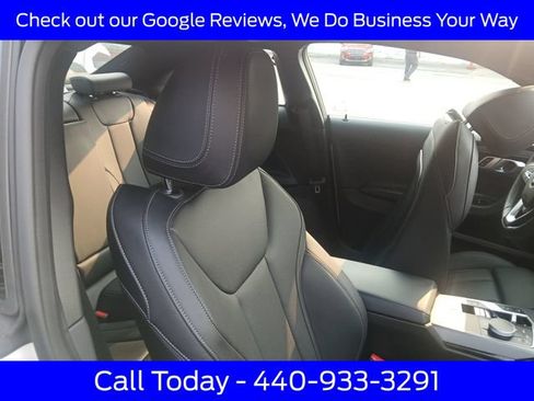 Used 2023 BMW 230i Coupe w/ Premium Package RWD image 40