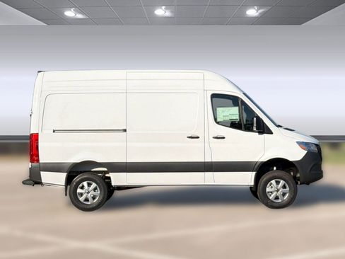 New 2026 Mercedes-Benz Sprinter 2500 image 7
