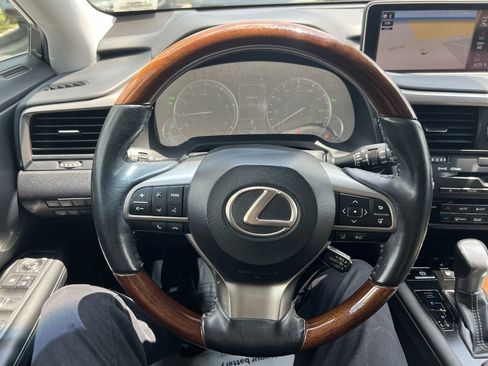 Used 2019 Lexus RX 350 AWD w/ Navigation Package image 18