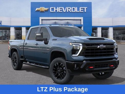 New 2026 Chevrolet Silverado 2500 LTZ w/ LTZ Plus Package AWD/4WD image 8