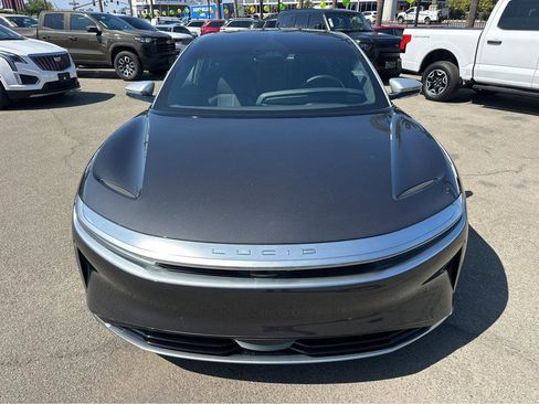 Used 2023 Lucid Air Grand Touring image 2