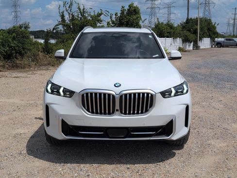 Used 2026 BMW X5 sDrive40i RWD image 9