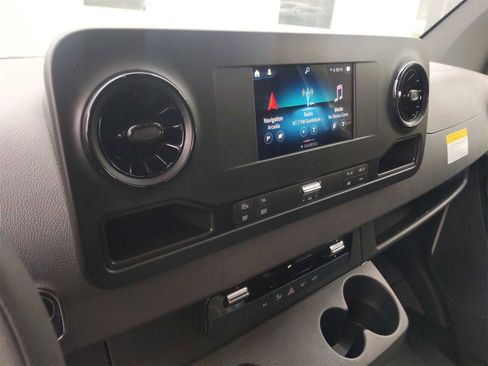 New 2024 Mercedes-Benz Sprinter 3500 image 6