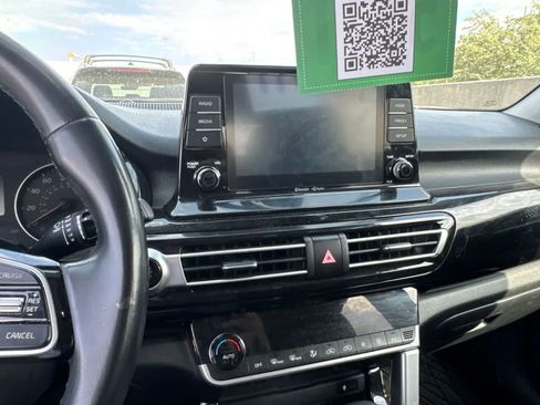 Used 2021 Kia Seltos EX AWD/4WD image 8