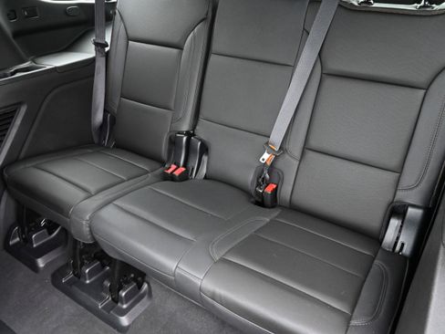 Used 2023 Chevrolet Tahoe High Country RWD image 14