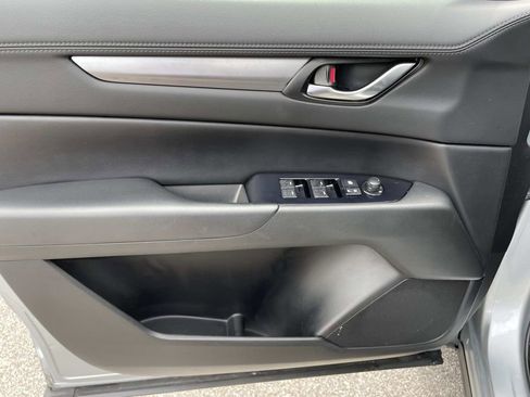 Used 2020 MAZDA CX-5 Touring FWD image 17