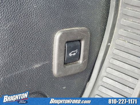 Used 2014 Ford Expedition Limited w/ Equipment Group 301A AWD/4WD image 8