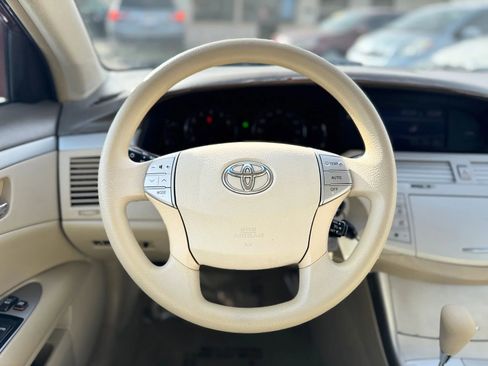 Used 2006 Toyota Avalon XL image 18