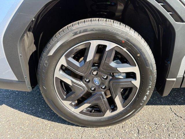 New 2026 Subaru Forester Touring AWD/4WD image 10