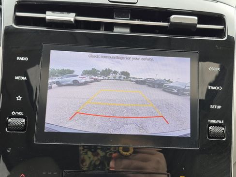 Certified 2023 Hyundai Tucson SEL w/ Convenience Package FWD image 24