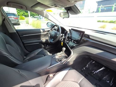 Used 2024 Toyota Camry SE FWD image 24
