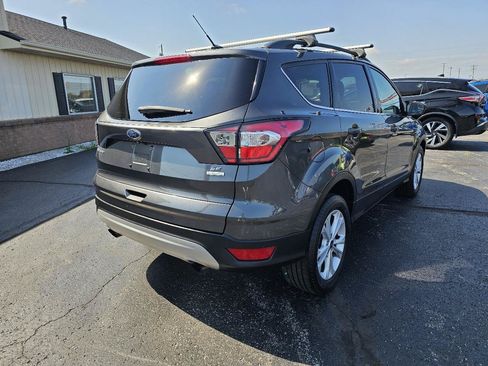 Used 2018 Ford Escape SE FWD image 32
