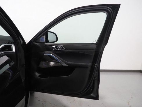 Used 2024 BMW X6 M60i image 76