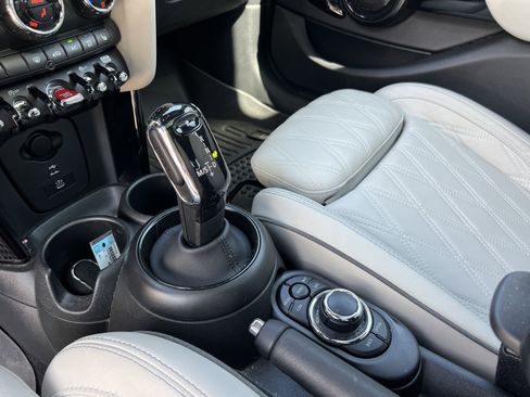 Used 2023 MINI Cooper S FWD image 26