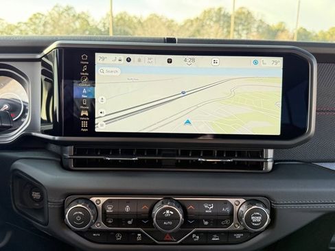 New 2026 Jeep Wrangler Unlimited Rubicon image 21