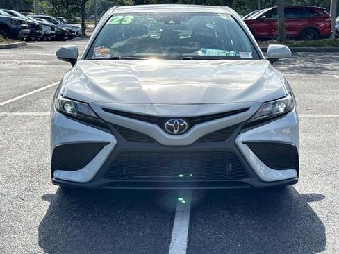 Used 2023 Toyota Camry SE FWD image 9