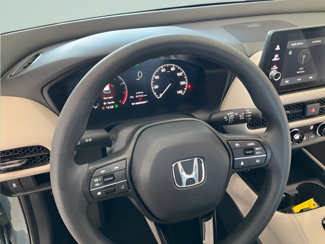 Certified 2027 Honda HR-V LX image 11