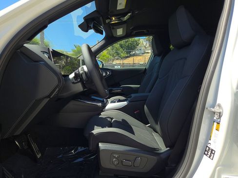 New 2026 BMW X3 xDrive30i w/ M Sport Package AWD/4WD image 6