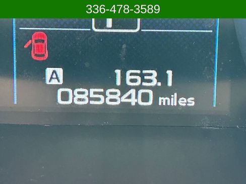 Used 2017 Subaru Outback 2.5i Limited AWD/4WD image 9