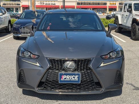 Used 2019 Lexus IS 300 F Sport w/ F Sport Package AWD/4WD image 4
