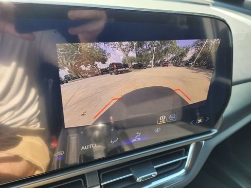 New 2026 Chevrolet Equinox EV LT image 39