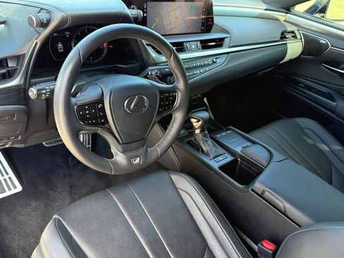 Used 2020 Lexus ES 350 F Sport w/ Accessory Package FWD image 10