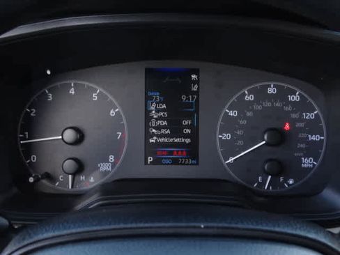 Used 2025 Toyota Corolla LE image 25