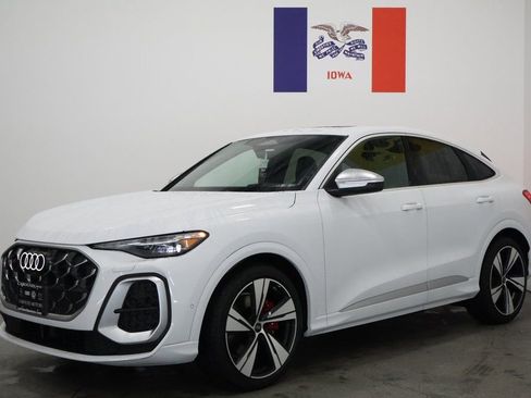 New 2025 Audi SQ5 Premium Plus image 8