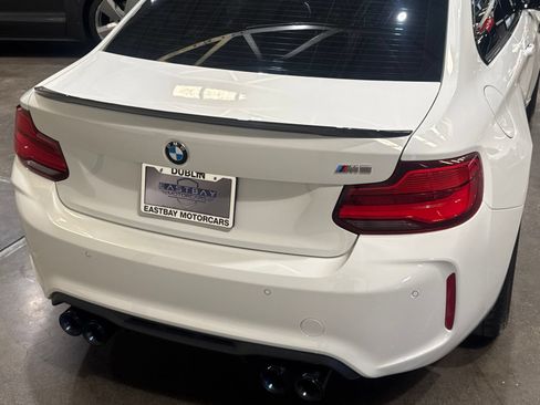 Used 2018 BMW M2 w/ Executive Package RWD image 16