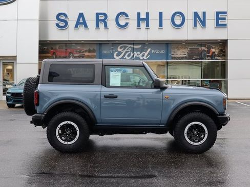 Used 2024 Ford Bronco Badlands w/ Sasquatch Package image 2